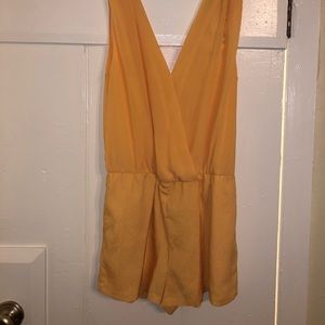 Size small never worn golden honey romper